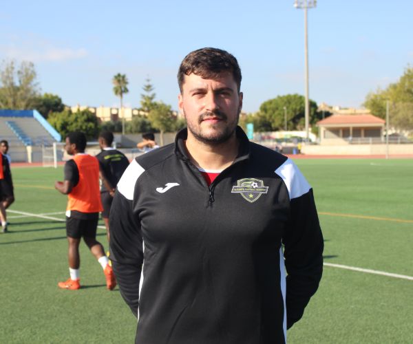 alicante football academy in spain coach