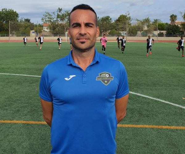 alicante soccer academy in spain head coach julio